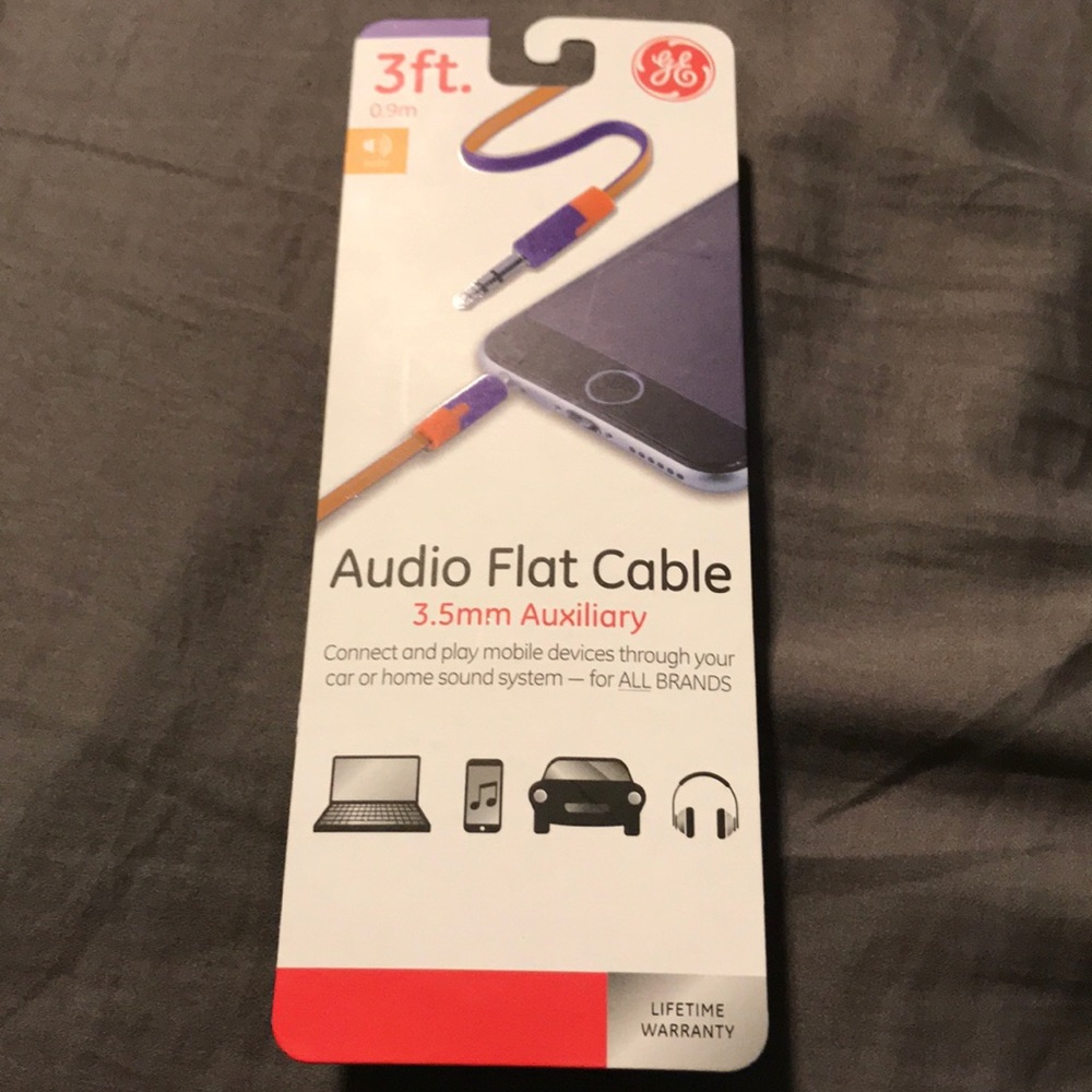 BRAND NEW AUX CORD!